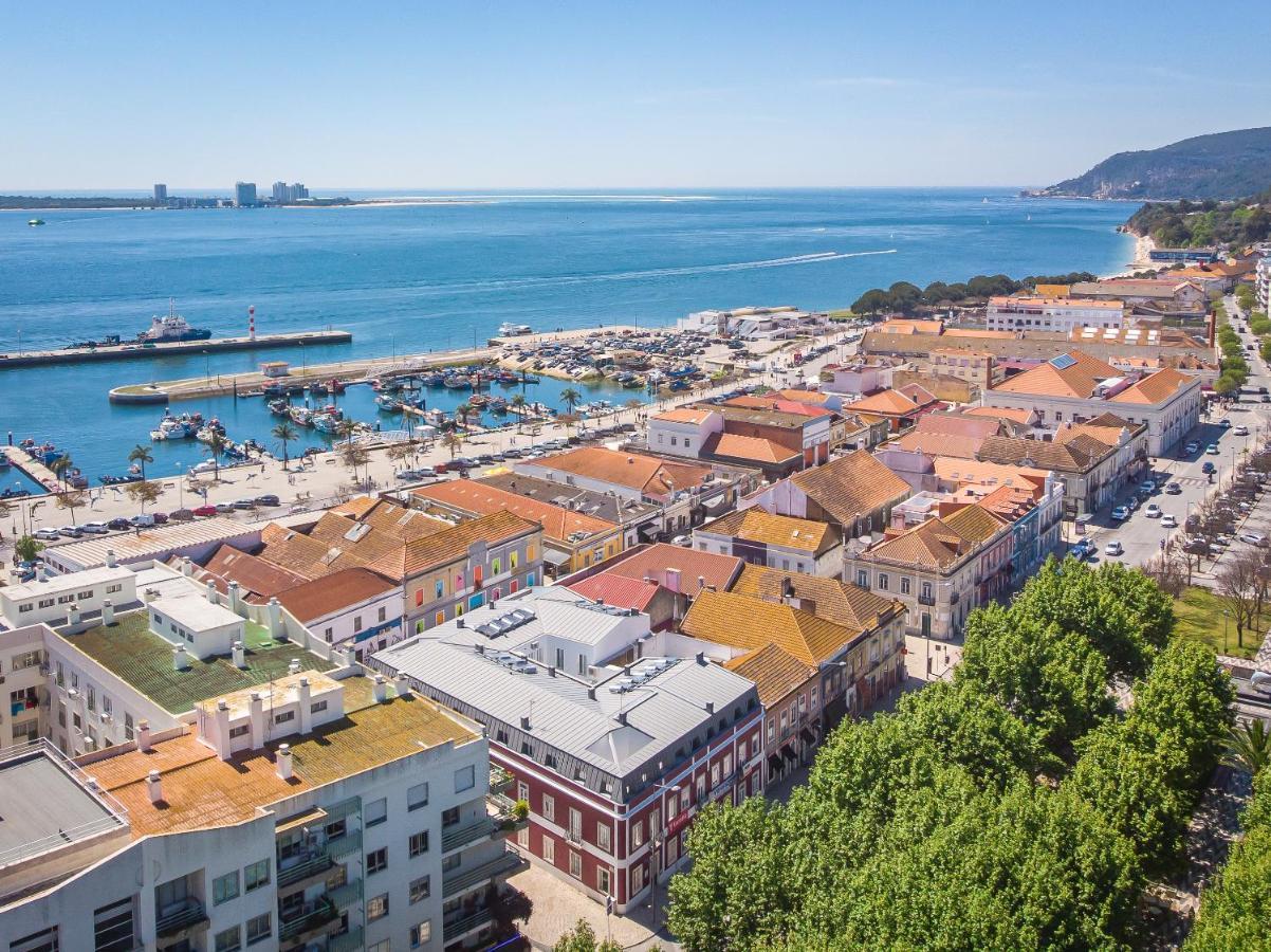 Apartamento Situado No Centro Historico Da Cidade Setúbal Exteriör bild